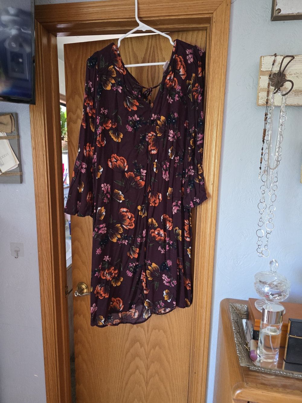 Terra & Sky Plum Floral Midi Dress with V-Neck